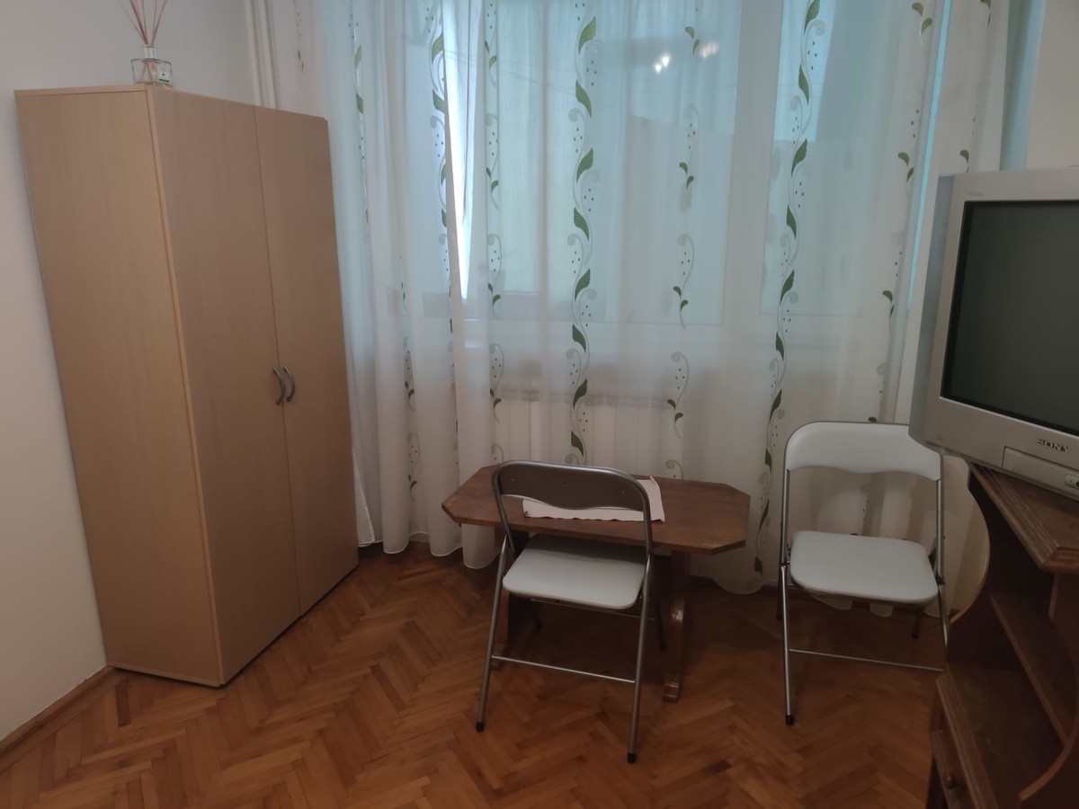 Inchiriere apartament 2 camere Drumul Taberei, Plaza Mall ...